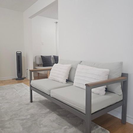 Modern Bright Cozy 3Bed 3Bath Vacation House In Ajax, Greater Toronto Area Gta, On, Canada Esterno foto