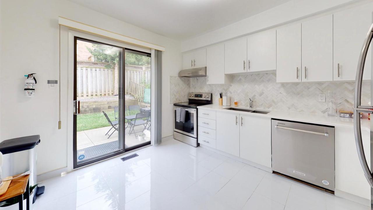 Modern Bright Cozy 3Bed 3Bath Vacation House In Ajax, Greater Toronto Area Gta, On, Canada Esterno foto