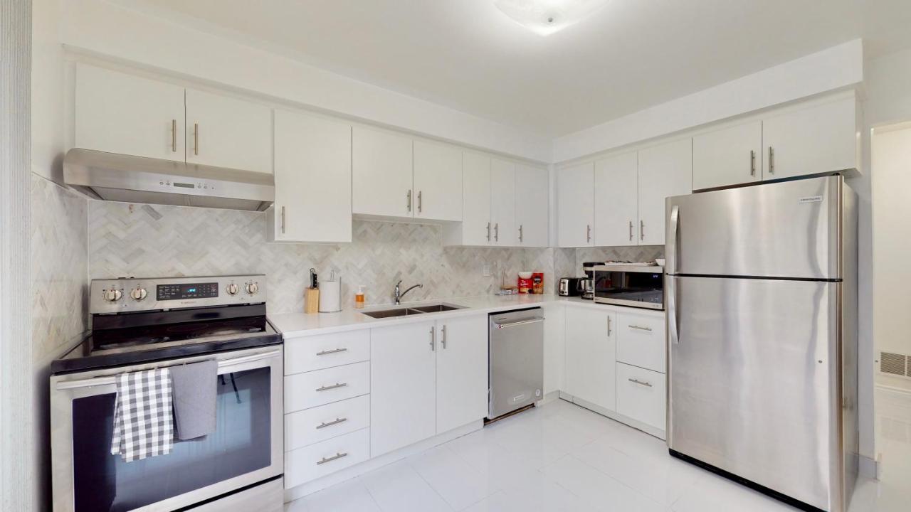 Modern Bright Cozy 3Bed 3Bath Vacation House In Ajax, Greater Toronto Area Gta, On, Canada Esterno foto