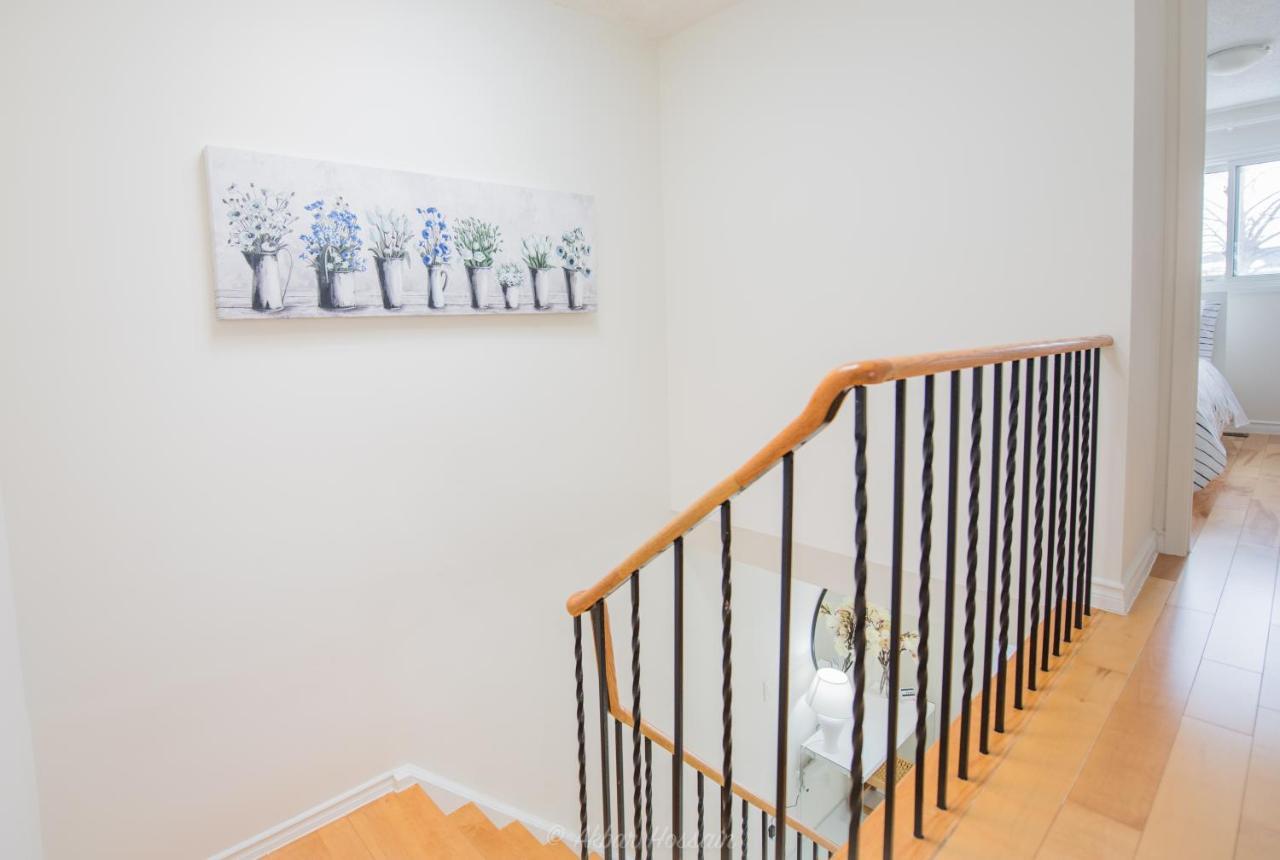Modern Bright Cozy 3Bed 3Bath Vacation House In Ajax, Greater Toronto Area Gta, On, Canada Esterno foto