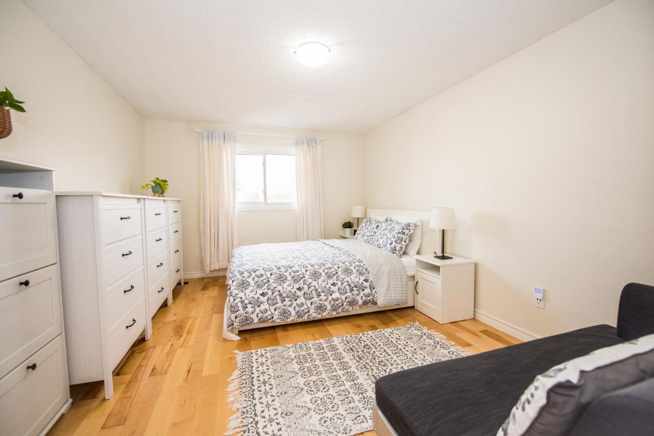 Modern Bright Cozy 3Bed 3Bath Vacation House In Ajax, Greater Toronto Area Gta, On, Canada Esterno foto