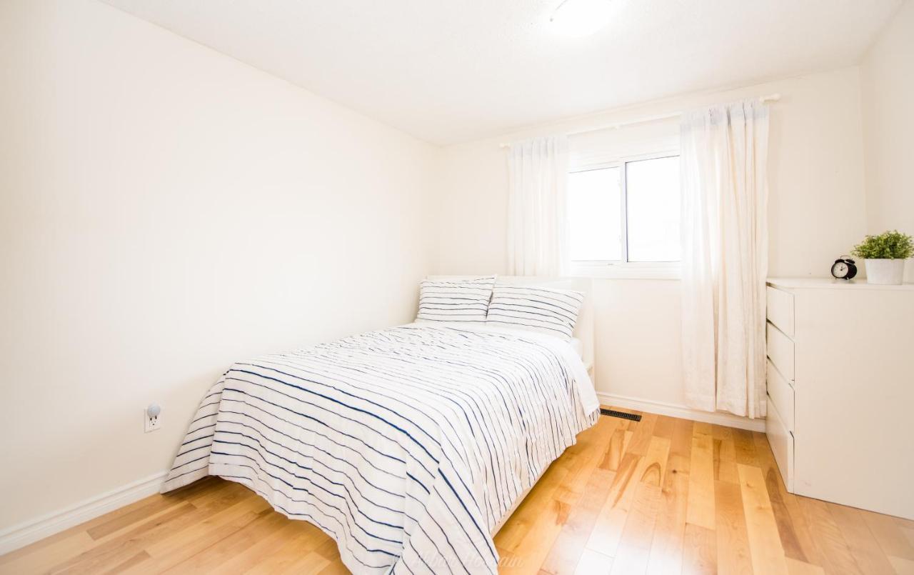 Modern Bright Cozy 3Bed 3Bath Vacation House In Ajax, Greater Toronto Area Gta, On, Canada Esterno foto