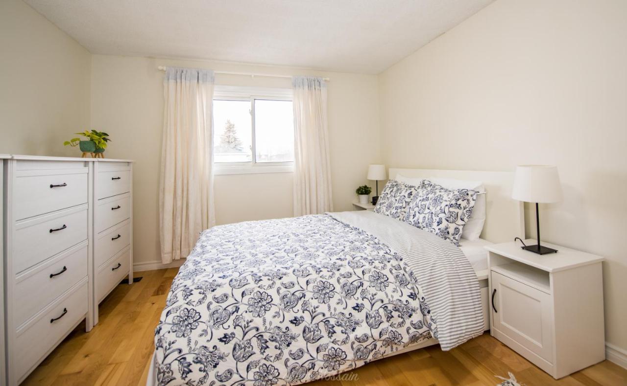 Modern Bright Cozy 3Bed 3Bath Vacation House In Ajax, Greater Toronto Area Gta, On, Canada Esterno foto