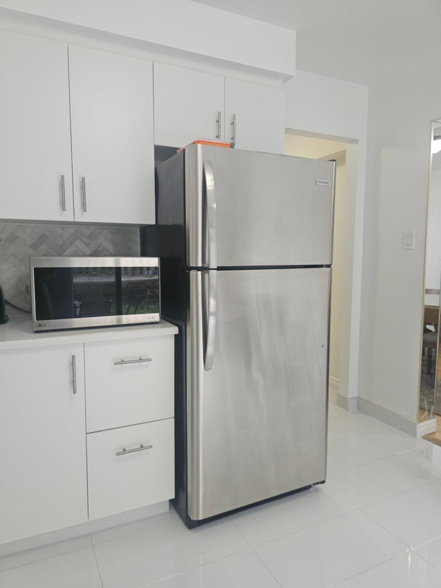 Modern Bright Cozy 3Bed 3Bath Vacation House In Ajax, Greater Toronto Area Gta, On, Canada Esterno foto