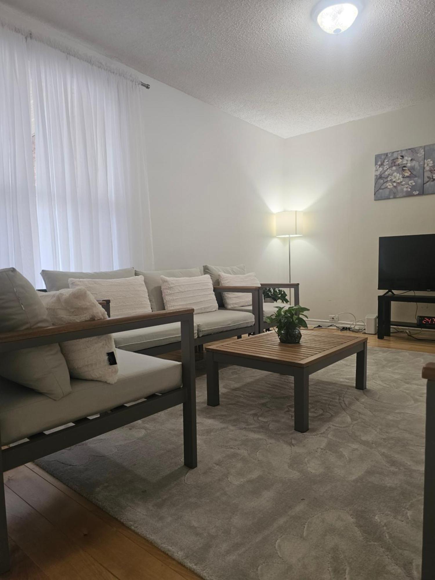 Modern Bright Cozy 3Bed 3Bath Vacation House In Ajax, Greater Toronto Area Gta, On, Canada Esterno foto